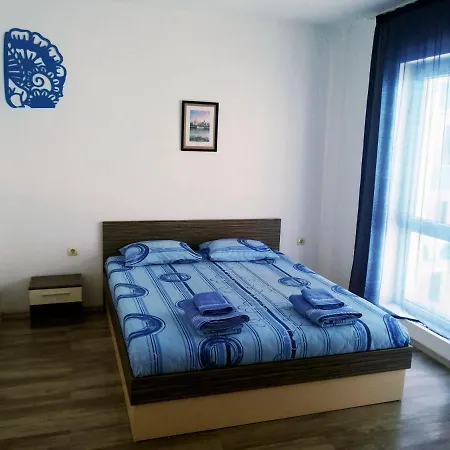 Private With Sea View In Blue Bay Pallace * פומורי